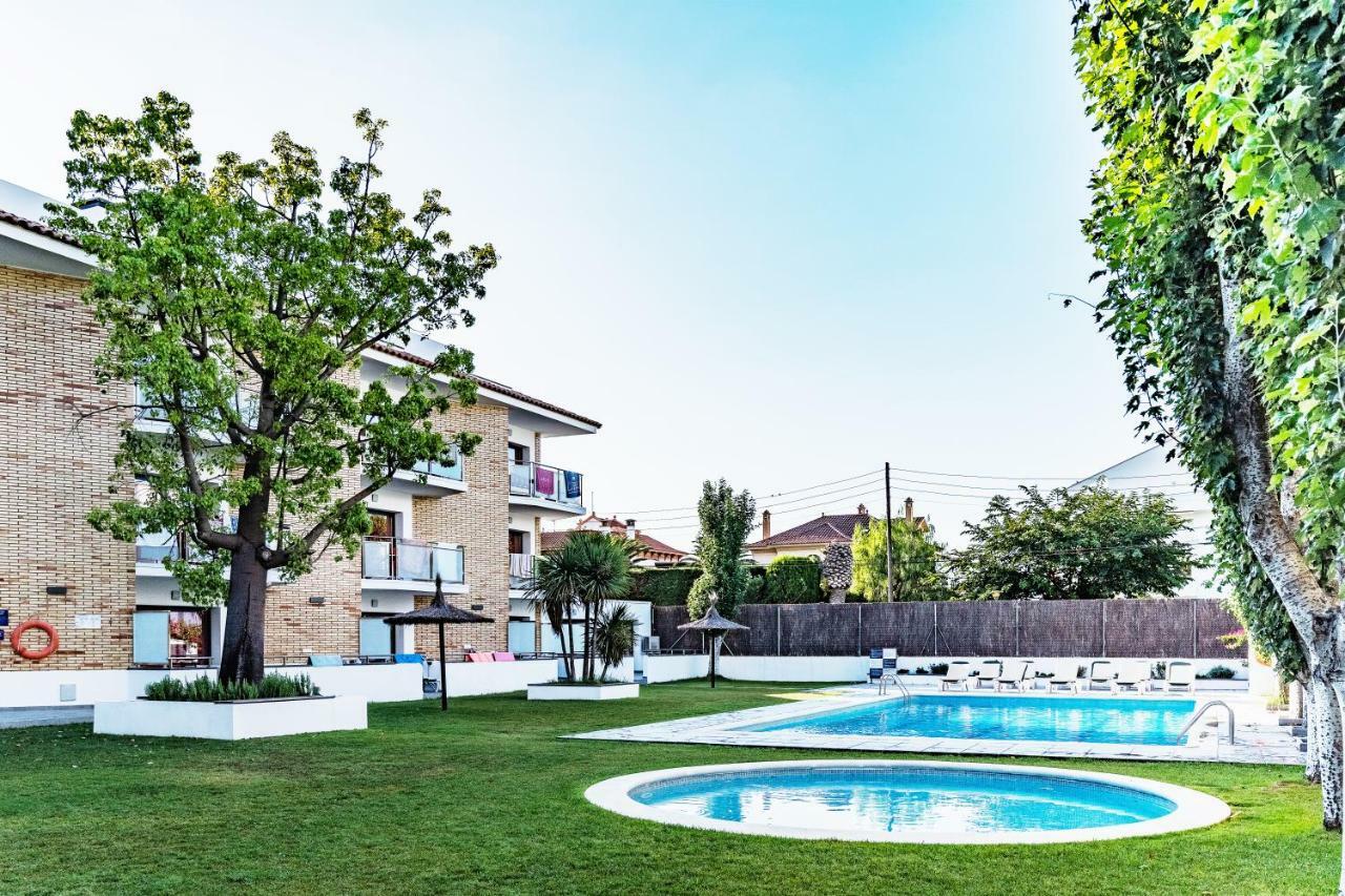 Apartamentos Sunway Apollo Sitges Exterior foto